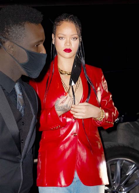 rihanna nobu.